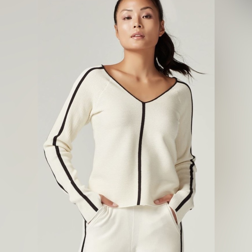 Blanc Noir Cream and Black V-Neck Sweater with Sporty Stripes
